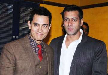 aamir calls salman as the real number 1 star