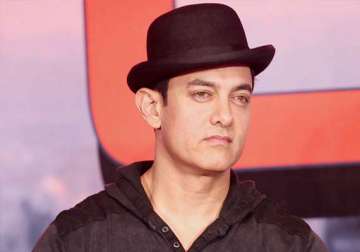 aamir disappointed with anti gay judgement