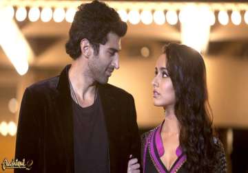 aashiqui 2 looking up opening weekend collection rs.13 cr