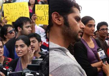 agitated sonam kapoor joins protest against rapists in mumbai view pics