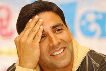 akshay urges corporates to support budding sports talent