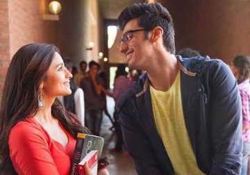 alia arjun s 2 states goes strong at box office collects rs 100 cr worldwide