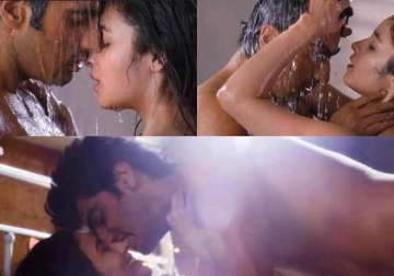 alia bhatt don t think my father will have any problem with my intimate scenes see hot pics