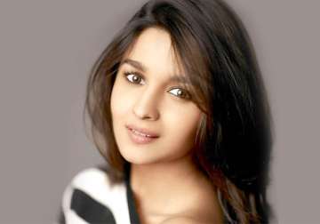 i don t have a facebook page alia bhatt