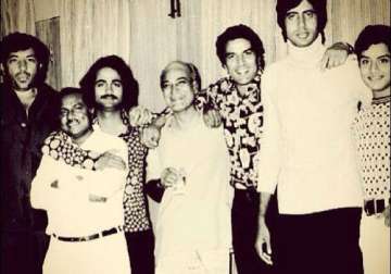 amitabh bachchan remembers sholay days posts rare pics on facebook view pics
