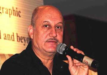 anupam kher honoured in los angeles