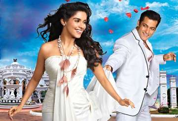 asin is one of the better actresses says co star salman