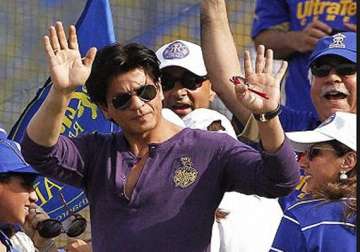 betting is a disgusting habit a rs 40 000 cr habit police should catch them all shah rukh khan