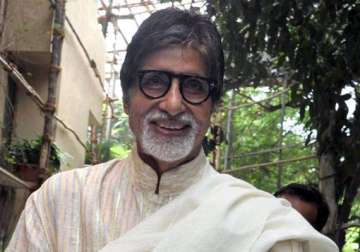 big b movies like filmistaan would bind love not divide