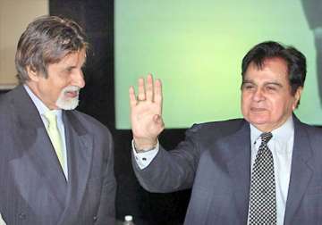 big b overjoyed to receive letter from dilip kumar