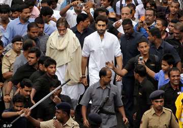 big b writes screaming fans at funeral failed to maintain gravity sanctity of the moment
