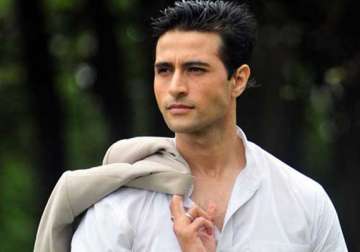 bigg boss 7 apurva praises salman khan