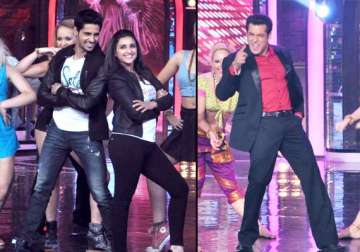 bigg boss 7 parineeti sidharth shake a leg with salman khan view pics