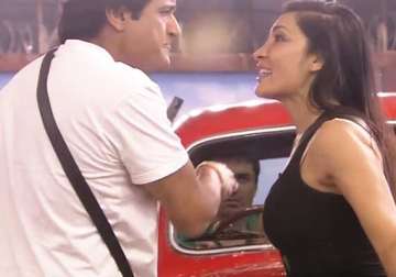 bigg boss 7 armaan kohli in trouble police enters the house view pics