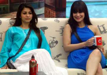 candy positive about tanisha s bigg boss win