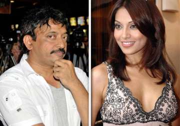 bipasha meets ramu says i love him as a director