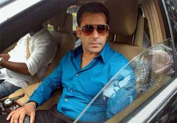 bollywood producer held for trying to implicate salman khan in fake attack