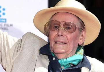 bollywood sad over british actor peter o toole s death