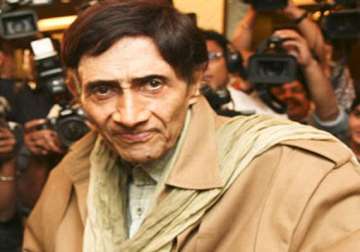 bollywood mourns dev anand s death