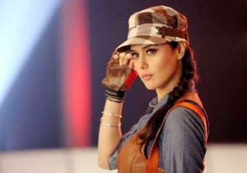 can t make peace between warring khans preity