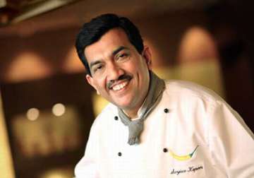 chef sanjeev kapoor to turn actor