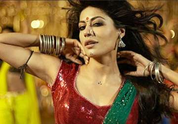 chitrangada learning kathak urdu for her next film