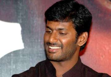 debutant sashikanth to direct vishal in shukra