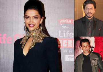 deepika rules over her fans beats salman shah rukh and big b on facebook view pics