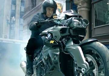 dhoom 3 box office collection vrooms to global success crosses rs 500 crore