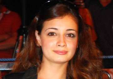 dia mirza supports community water initiative
