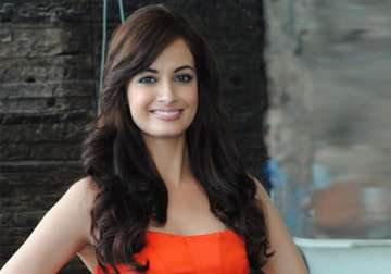 dia mirza fined by customs for duty evasion