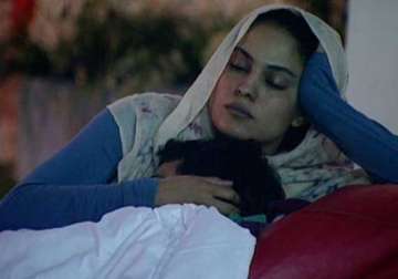 doing intimate scenes with ashmit was tough veena malik