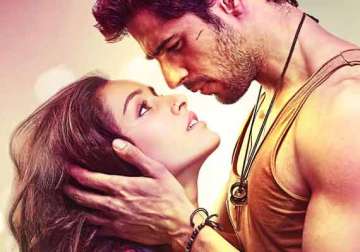 ek villain trailer out sidharth shraddha s romance hit by a mysterious dark world watch trailer