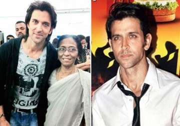 emotional hrithik goes to bombay scottish school after 25 years