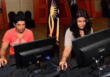 iifa 2014 bollywood celebs cast their votes view pics