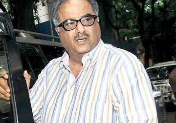 filmmaker boney kapoor gets threat calls