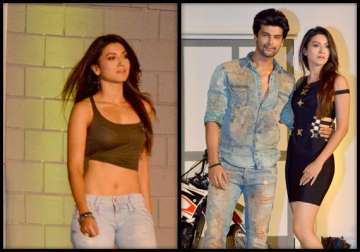 gauhar happy to be with kushal in khatron ke khiladi see pics