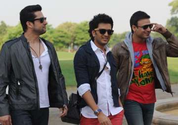 grand masti clears censor board exam all set for august end early september release