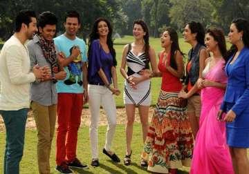 grand masti hits jackpot mints rs. 100 cr