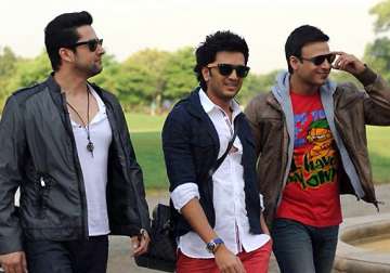 grand masti mints rs.66.48 crore in first week