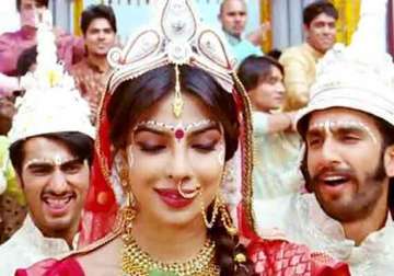 gunday box office collection rs 43.93 cr in india by weekend hasee toh phasee gets steady