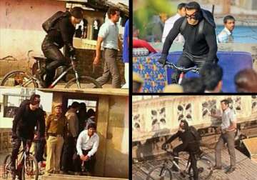 salman khan spotted performing stunts in delhi for kick view pics