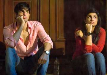 hasee toh phasee box office collection rs 21.30 cr in india in four days gunday to takeover