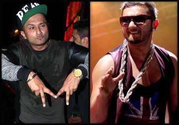 honey singh celebrates 31st birthday in dubai with friends see pics