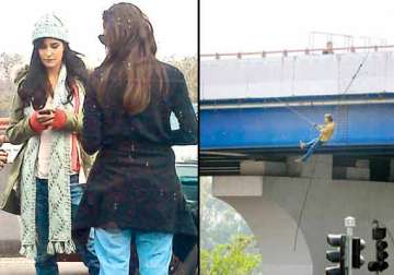 hrithik katrina spotted performing deadly stunts for bang bang in delhi view pics