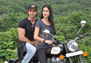 hrithik katrina to perform never seen before stunts in dubai for bang bang releases on 2nd oct view pics
