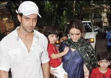 hrithik roshan and sussanne reconcile for son hrehaan s birthday