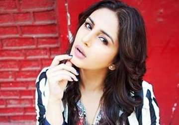 huma qureshi gets the badlapur surprise of her life