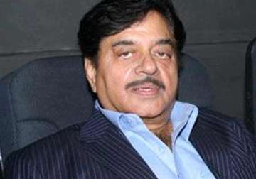 iifa 2014 shatrughan sinha to get special honour