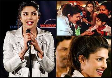 iifa 2014 girl child not a burden says priyanka chopra see pics